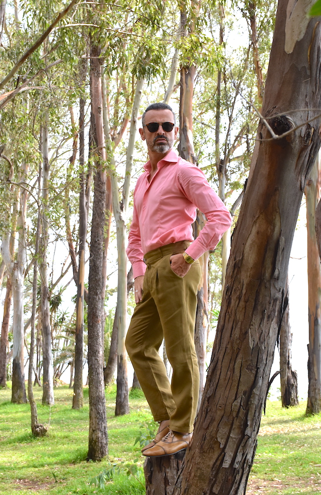 gurkha olive pants pink shirt brown shoes