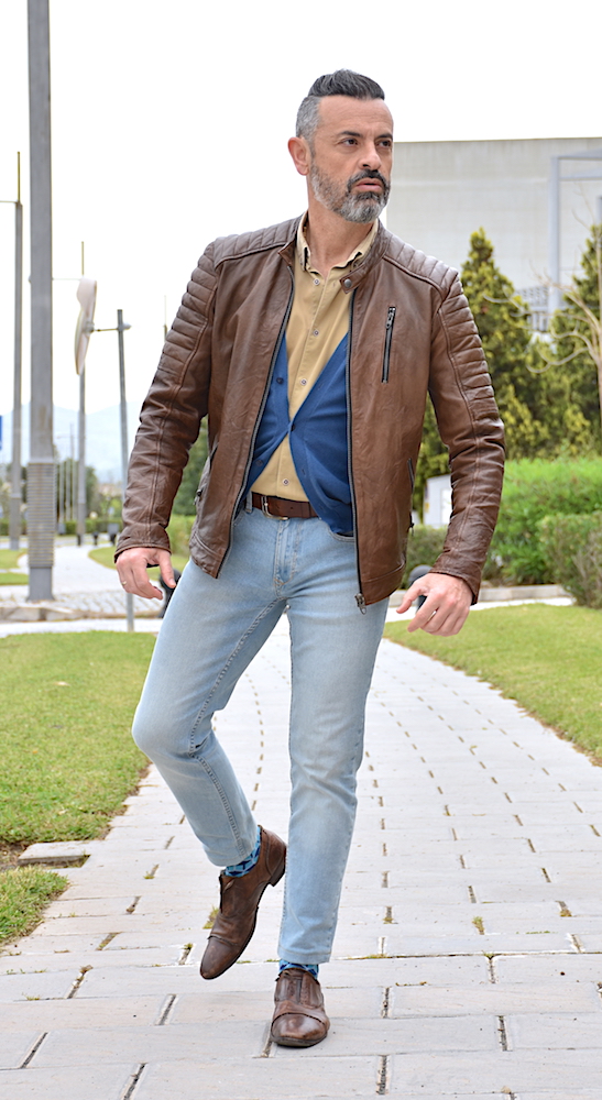 fashion men brown leather jacket blue jeans outfit
